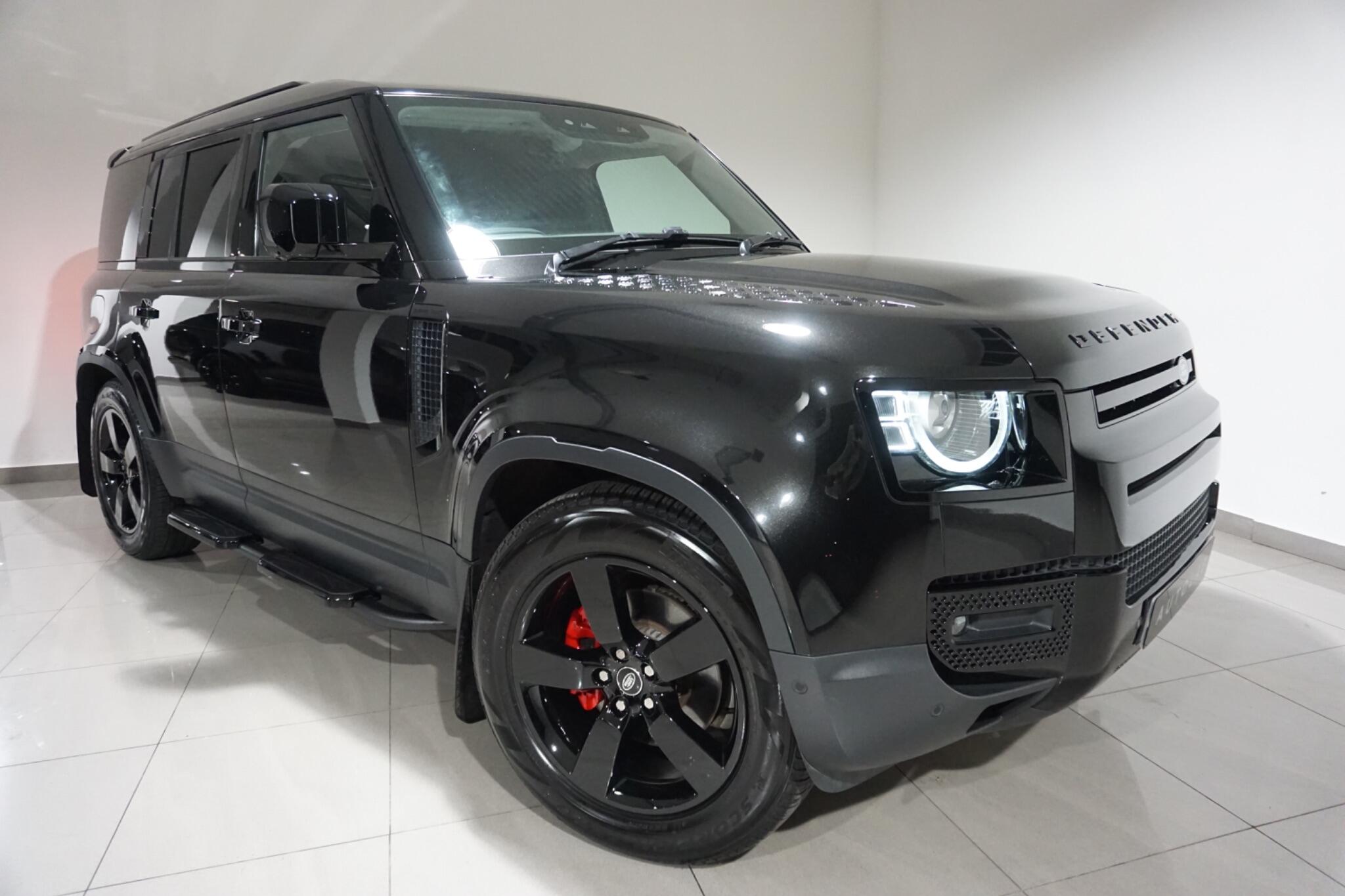 Land Rover Defender 110 3.0 D250 MHEV HSE Hard Top SUV Auto 4WD MWB Euro 6 (s/s) 5dr
